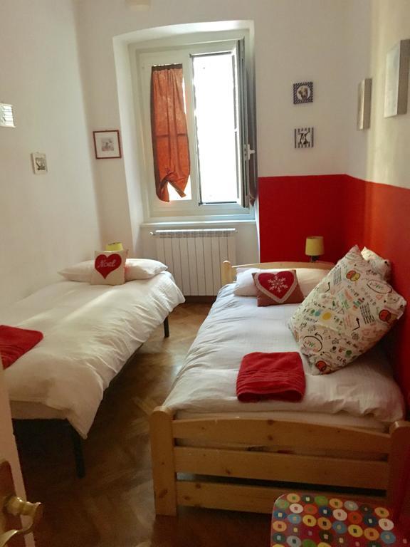 Casa Del Cucciolo Con Parcheggio Privato Apartamento Trieste Exterior foto