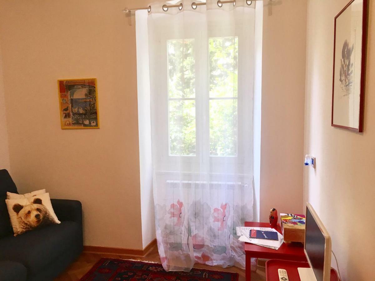 Casa Del Cucciolo Con Parcheggio Privato Apartamento Trieste Exterior foto